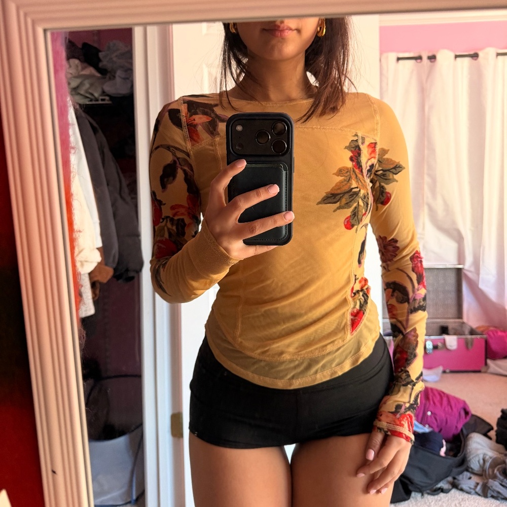 Free people women’s floral blouse